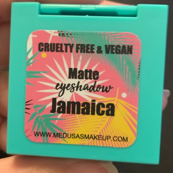 2/$15 Medusa’s Makeup Tropical Matte Eyeshadow - Picture 4 of 4